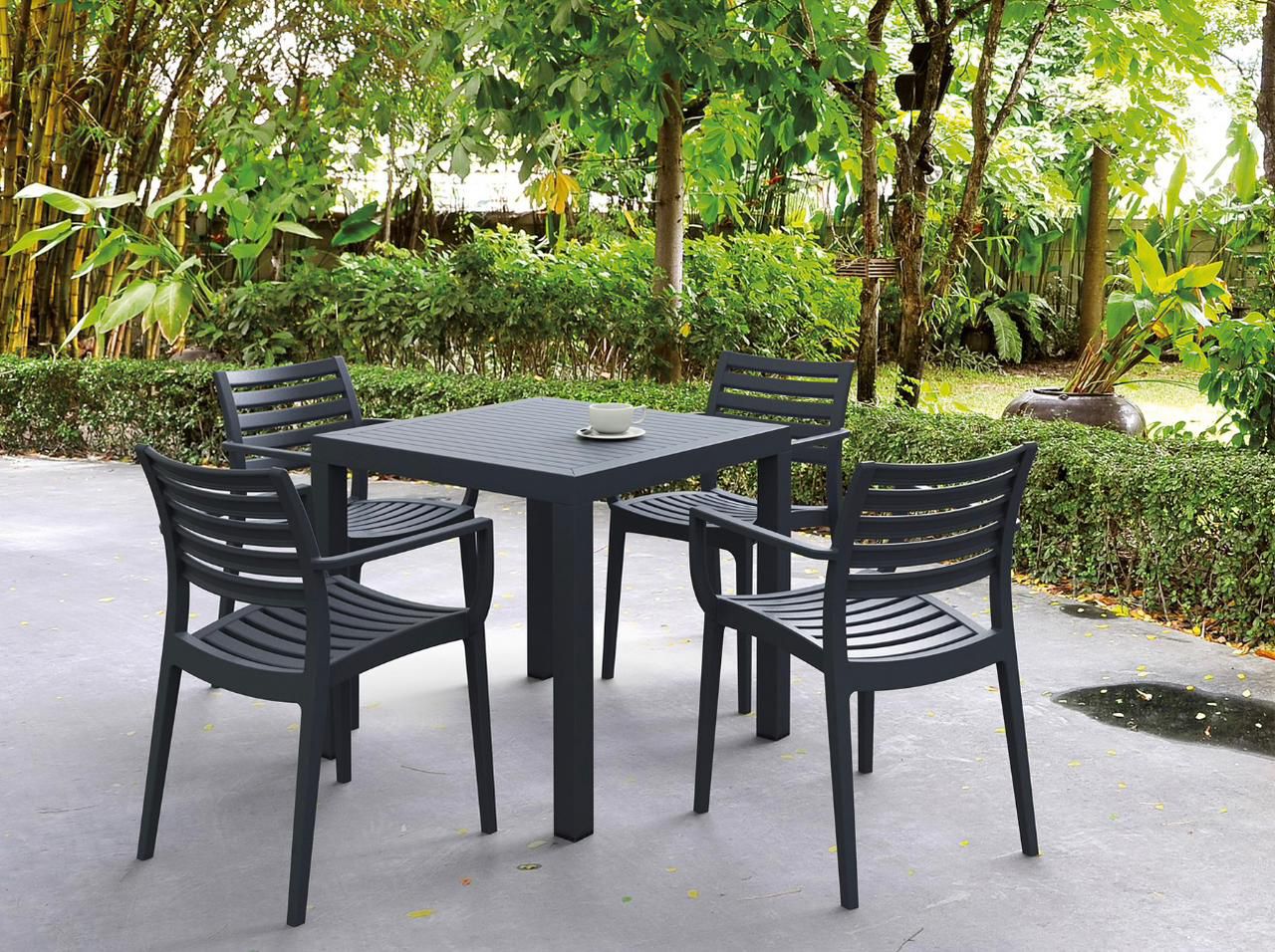 Ikon | Ensemble Terrasse Everest