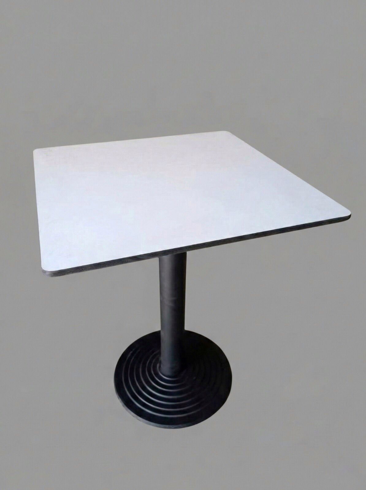 Table de Restaurant Ikon – Plateau Blanc & Base Circulaire